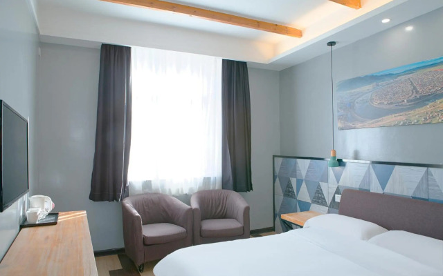 Cloudland International Youth Hostel