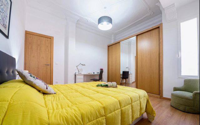 Comfortable Apartment Next to the Marina de Valenc