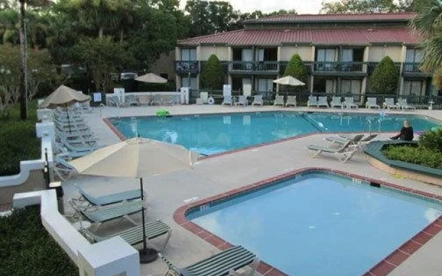 S.R Hotel