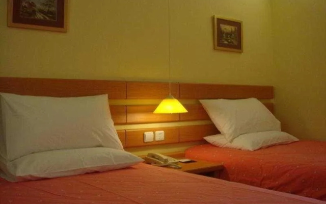 Home Inn Tiantan Nanmen