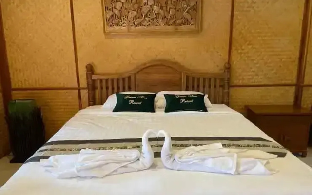 Green Tree Resort