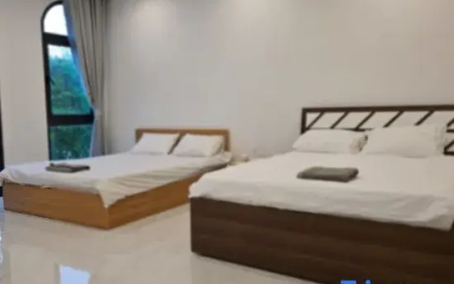 Hostel Nha Tia Near Beach Grandworld Phu Quoc