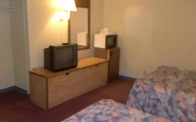 Budget Inn