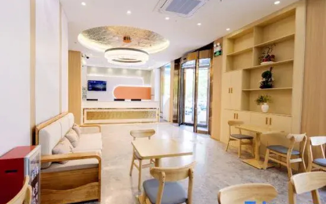 M Hotel (Bai Sheng Shopping Center)