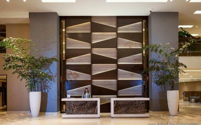 Отель Embassy Suites by Hilton Santo Domingo вид на фасад