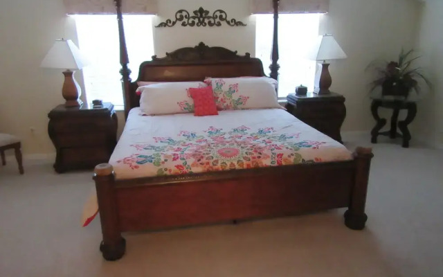 Glenbrook 5 Bed / 4 Bath Home