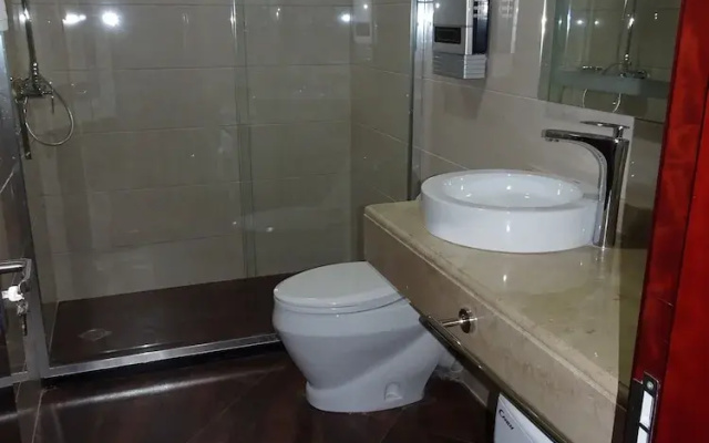 Апартаменты на ул. Батумской, 16-4, кв. 22