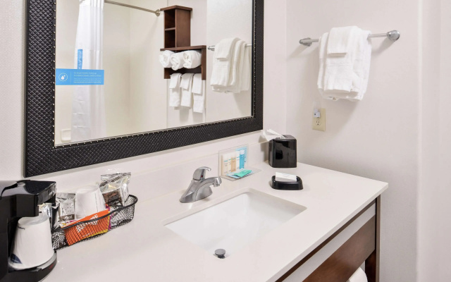 Hampton Inn & Suites Hutto Austin