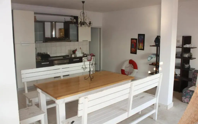Apartment Galeb Komarna