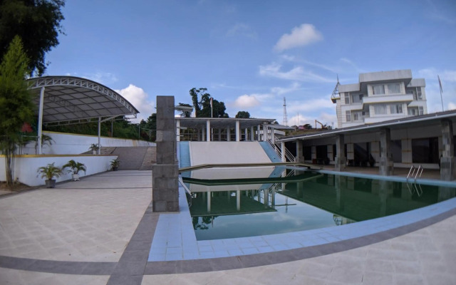 Puri Senyiur Hotel
