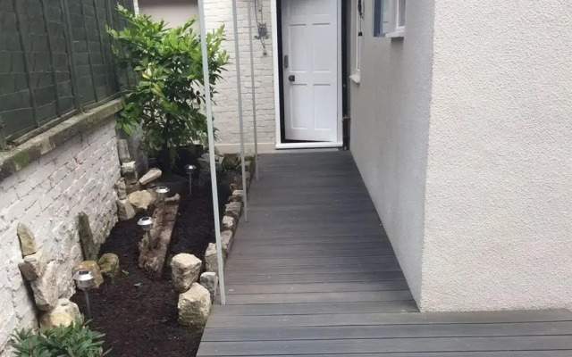 8 Owls B&B