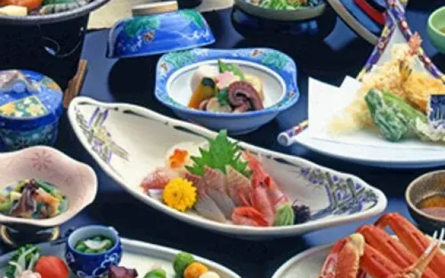 Uminomieruyado Muramiya