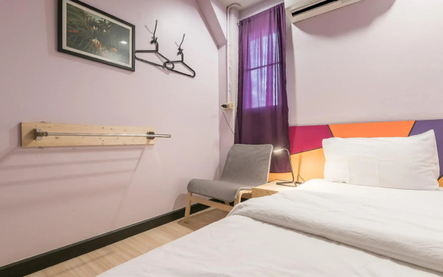 ROOM at VIPA