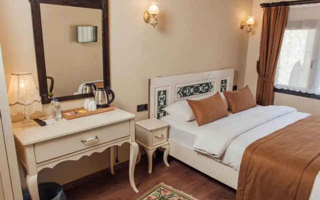 Sakli Tas Konak Otel