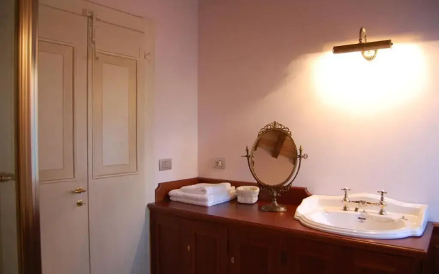 La Corte