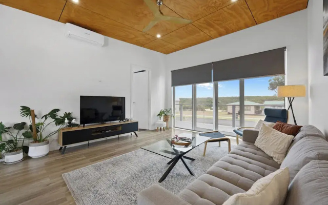 Eastern Reef Villas