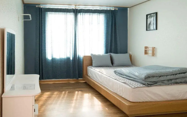 Hong Hong Guesthouse - Hostel