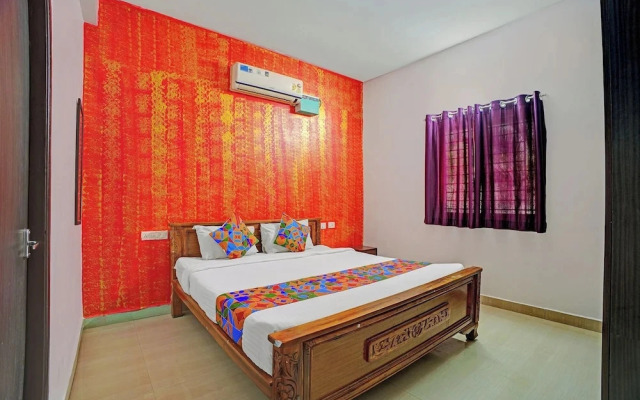 Fabhotel Subikshas Mirra Villa