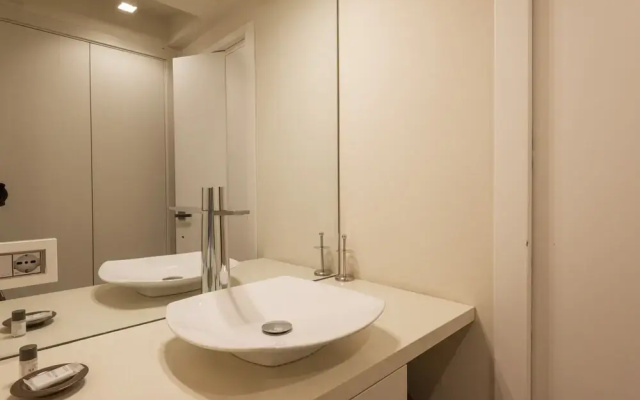Le Grazie Luxury Apartment by Mmega