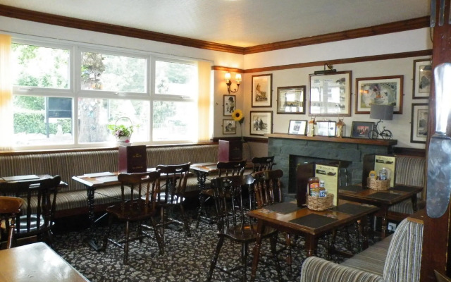 Twa Dogs Inn