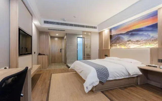 Lu Ming Bu Yi Hotel