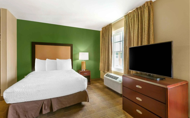 Extended Stay America Select Suites Phoenix Airport E Oak St