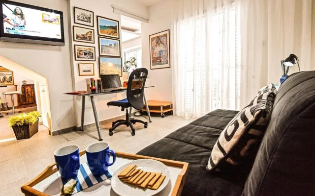 2 Br Villa Blue Phoenix - Chg 8911