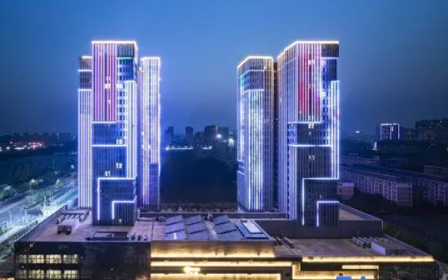 Fcg  Suites  By  Neqta