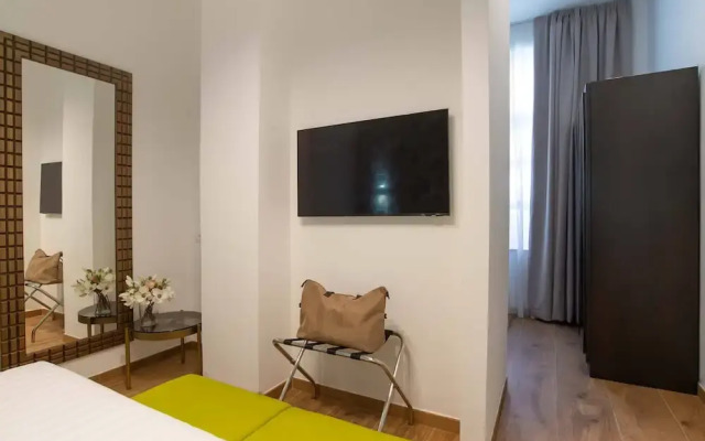 Essence Collection Hotel