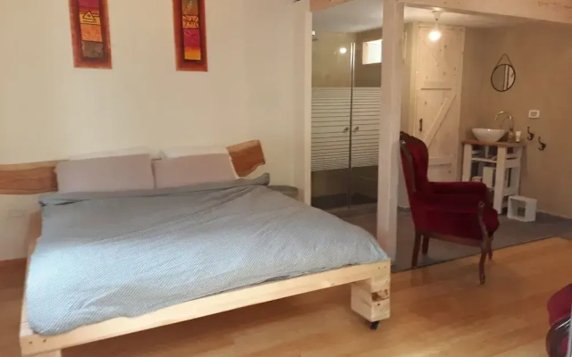 Hamakom Belrom