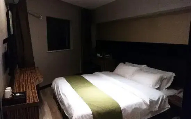 Durian Candy Collection Hotel (Xuancheng High-speed Railway Station)