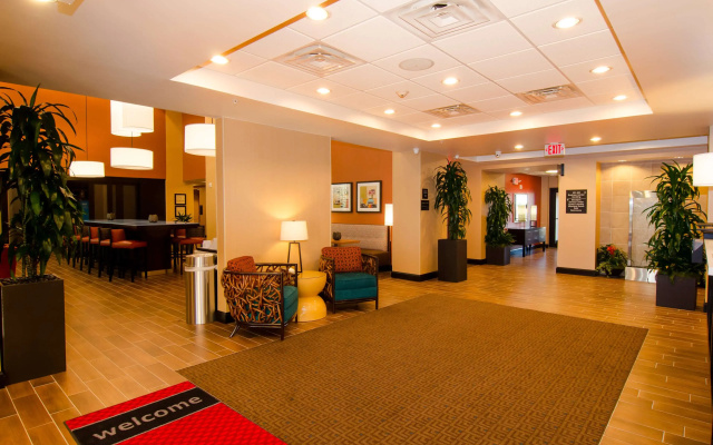 Hampton Inn & Suites Huntsville