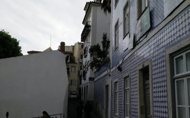 Xavier - Alfama River View by Team4You
