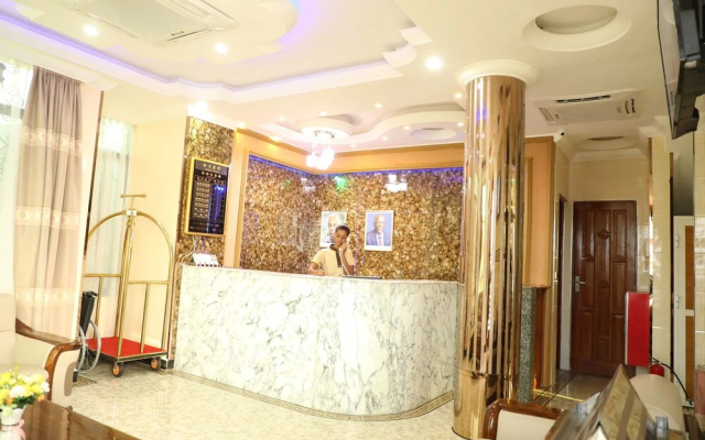Jaromax Palace Hotel