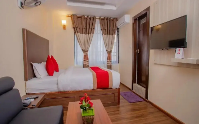 Hotel Deepshree