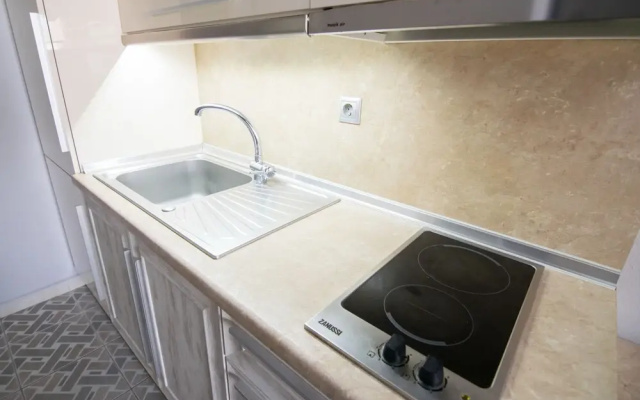 Avra Comfort Rooms