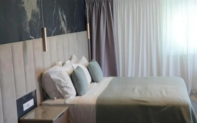 Hotel Romanita