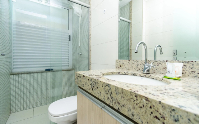 Flat Com Jacuzzi No Setor Bueno   El3202
