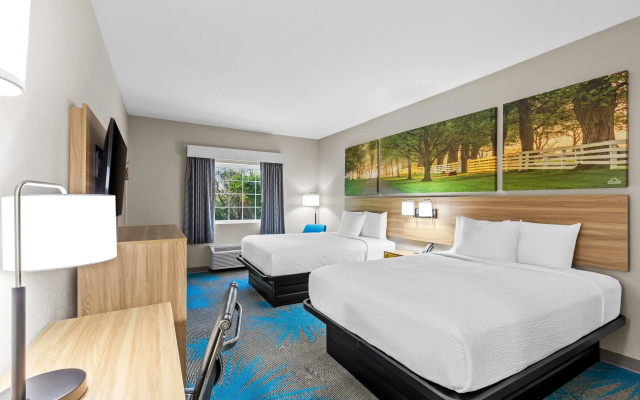 Days Inn & Suites by Wyndham Union City