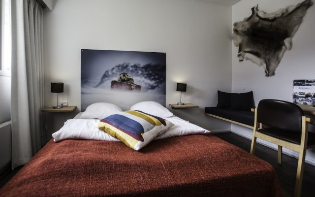 Hotel Sisimiut in Sisimiut, Greenland from 244$, photos, reviews - zenhotels.com guestroom