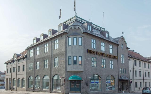 Отель First Hotel Breiseth Норвегия, Лиллехаммер - отзывы, цены и фото номеров - забронировать отель First Hotel Breiseth онлайн вид на фасад