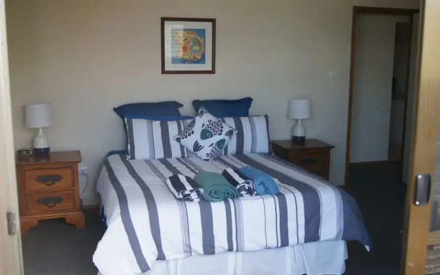 Rennies Beach House