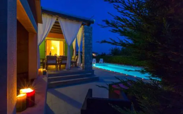 Villas Vilanija