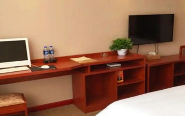 Puyang Qianyou Hotel