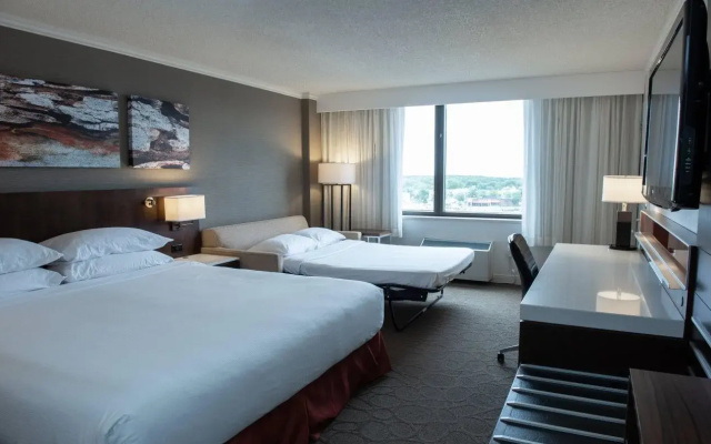 Delta Hotels by Marriott Saguenay Conference Centre