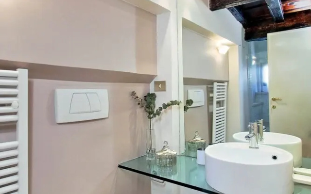 Rent In Rome - Appartamento Santa Maria