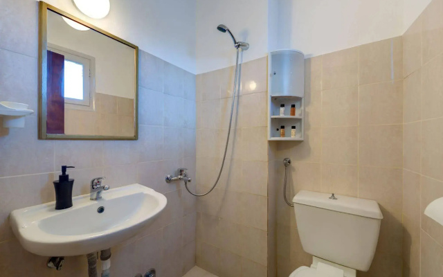 Onar Rooms & Studios