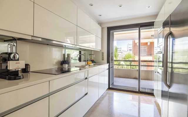 Modern Appartement a/c 2br/4p - Cannes