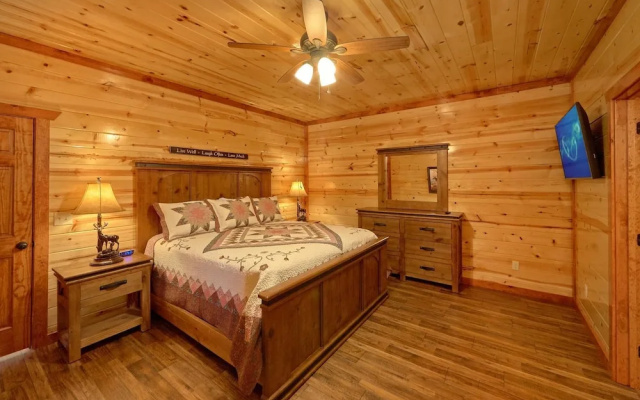 Summit Pool Lodge Apartment 6