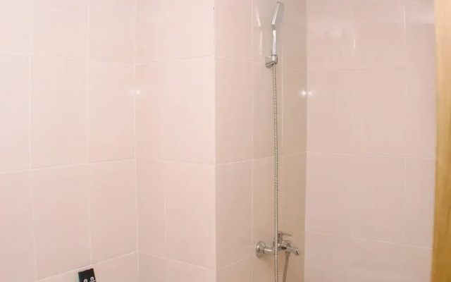 Nice Studio At Oasis Cikarang Apartment